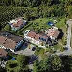 Rostagni1834: With 2 Apts And Pool In The Barolo Region