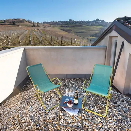 Rostagni1834: With 2 Apts And Pool In The Barolo Region *