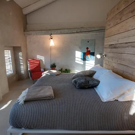 Apartamento Rostagni1834: With 2 Apts And Pool In The Barolo Region Novello
