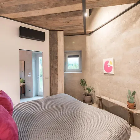 Rostagni1834: With 2 Apts And Pool In The Barolo Region * Novello