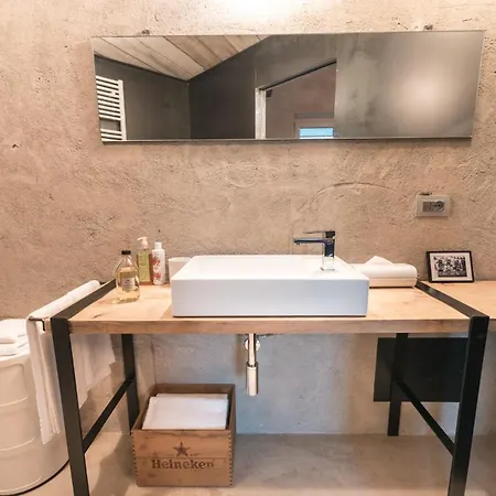 Rostagni1834: With 2 Apts And Pool In The Barolo Region * Novello